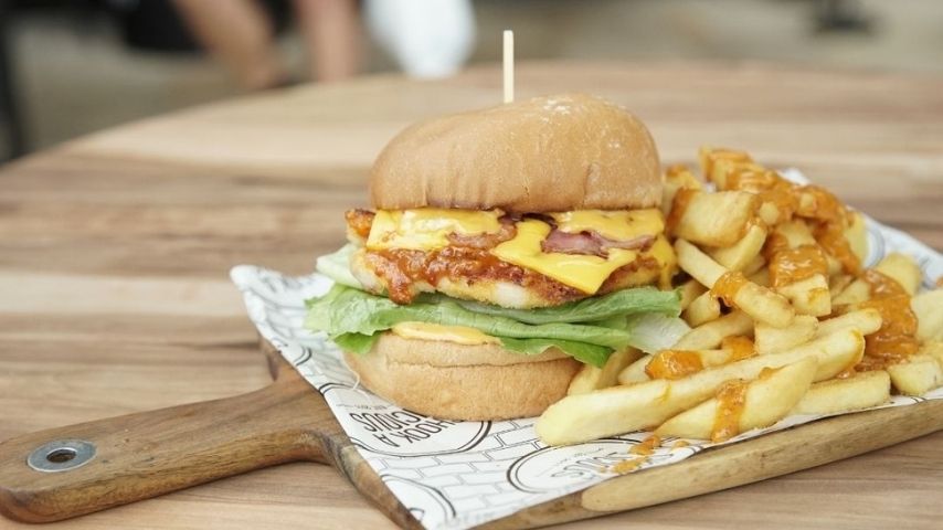 Hamburger and Chips