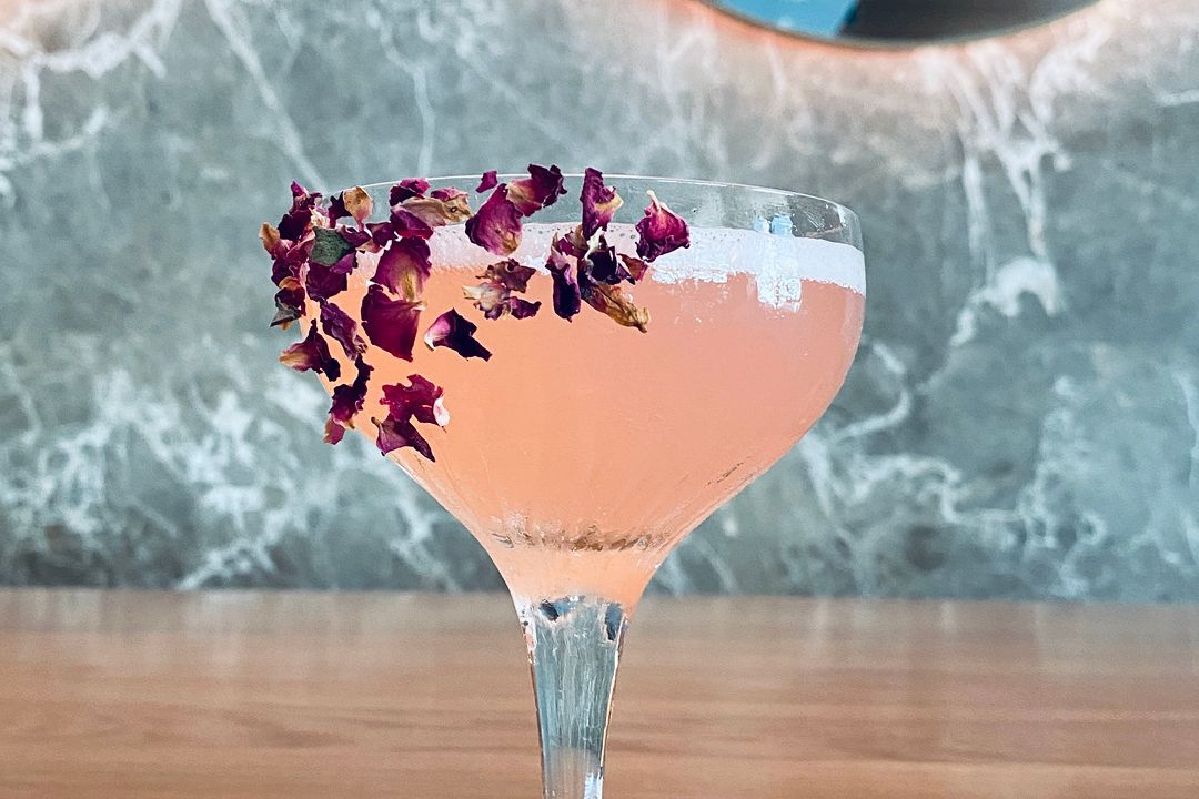 pink cocktail