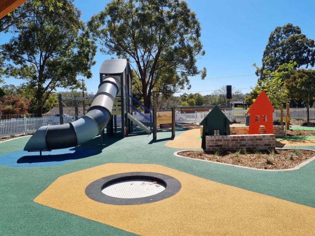 Play area at Acacia Park