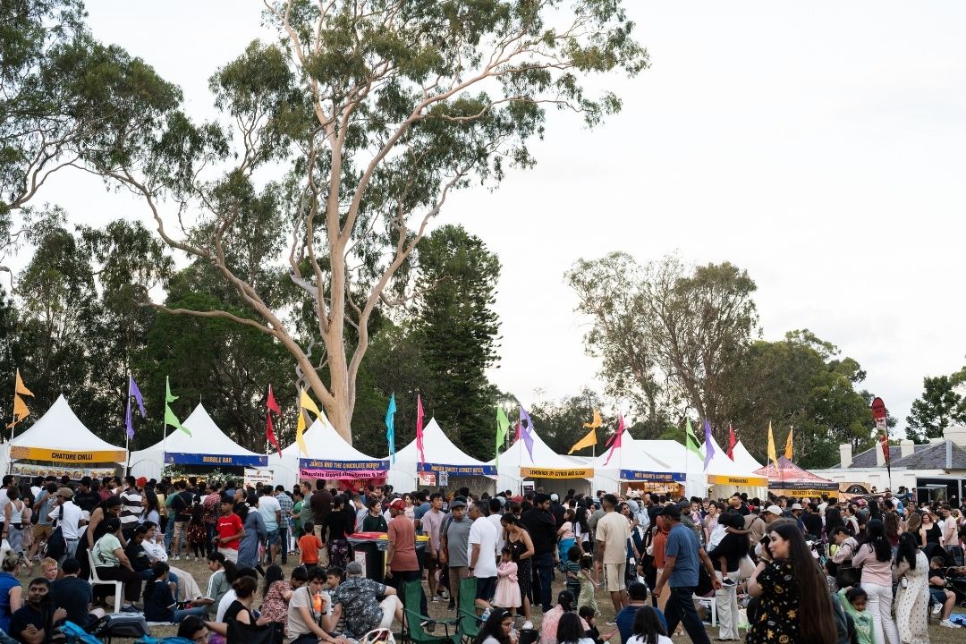 Chemist Warehouse is popping up at the Parramatta Park Christmas Carols with heaps of festive fun! We’ll have fragrances starting from just $9.99, plus kids’ fragrances and toys perfect for Christmas gifting. Wally the Mascot and  Kerry will be roaming for photos, and we’ll also be handing out free gifts and samples throughout the night, come join the excitement!