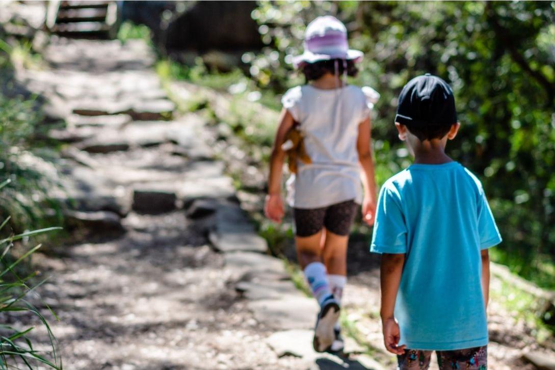 kids bush walking