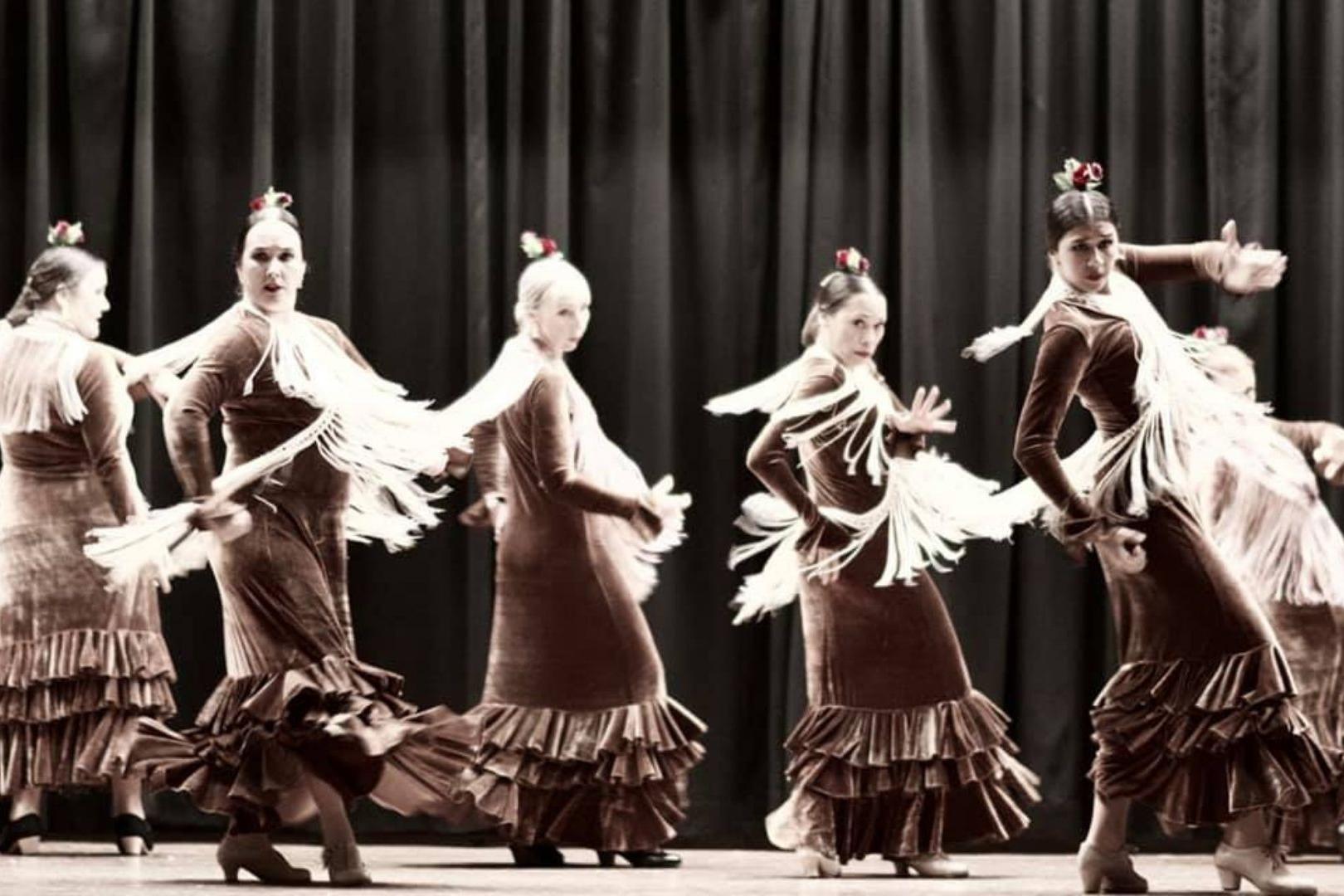 Flamenco dancers