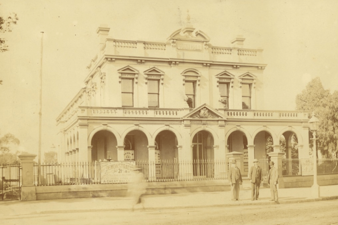 Black and white photo of the Parramatta town hall