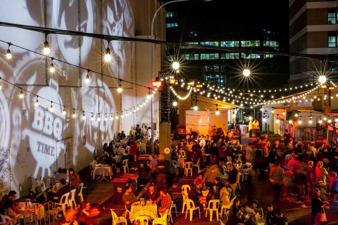 Image of Parramatta Lanes with crowds indicating how retail, art, shopping and food are driving the growth of the sector