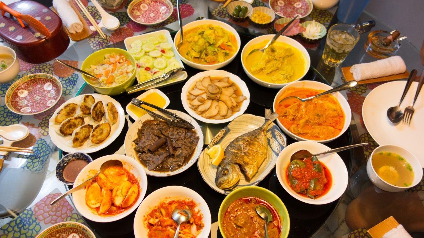 Curries, Fish, Beef Rendang, Hainese Chicken