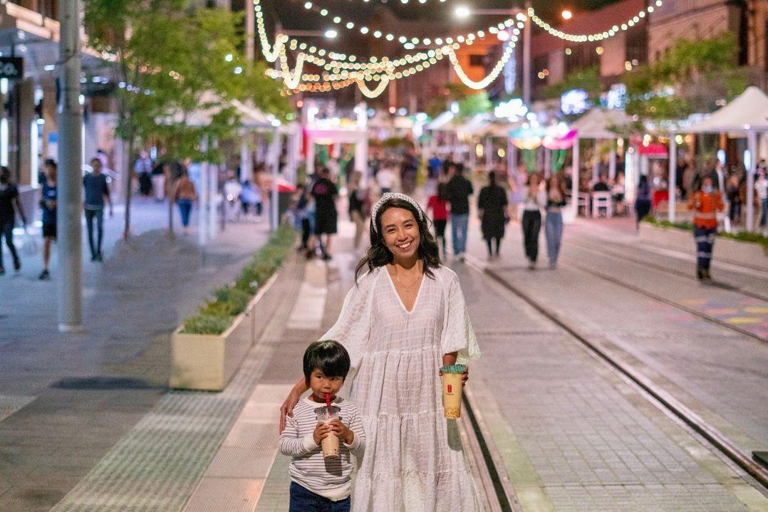 mother and child at church street