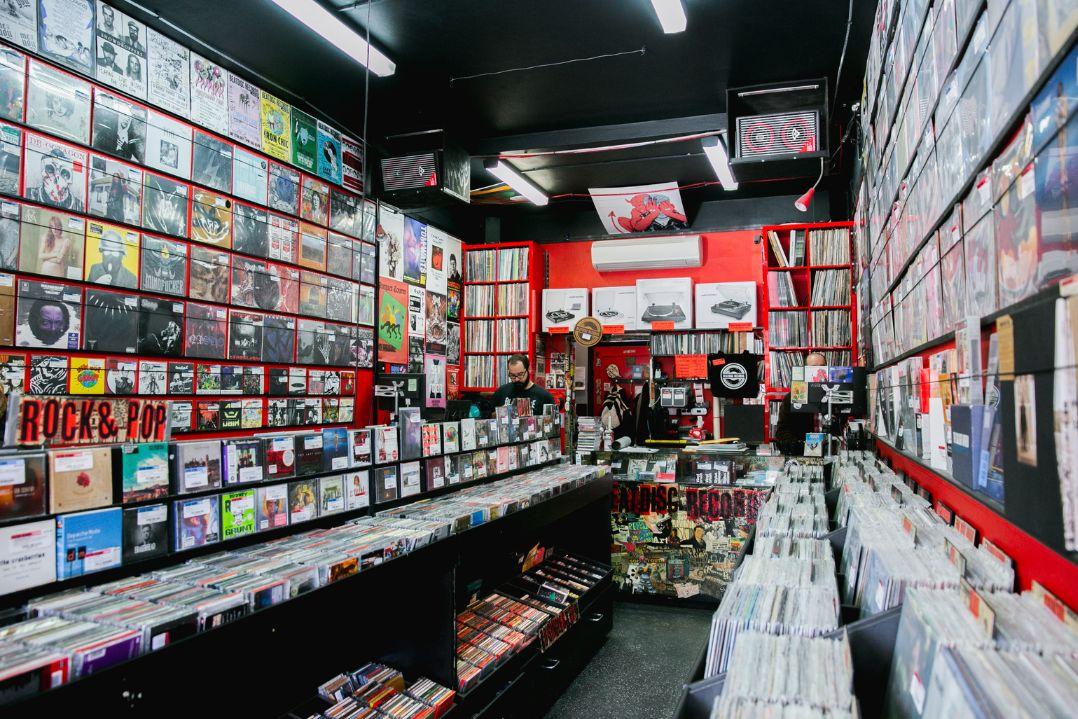 inside of Beatdisc Records shop