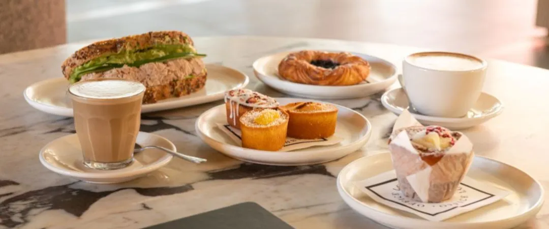 cafe brunch