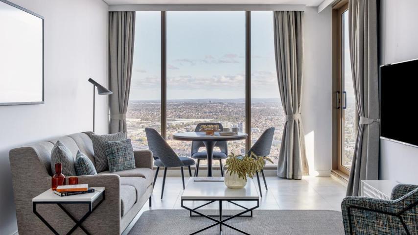 lounge area of meriton suites
